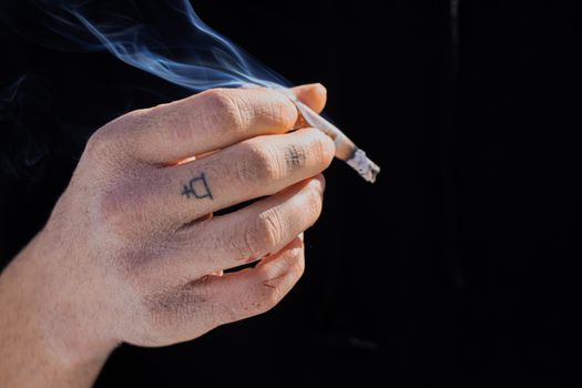 5 key reasons why smoke over iran signal