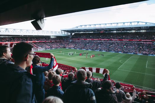 5 urgent reasons liverpool s defense nee