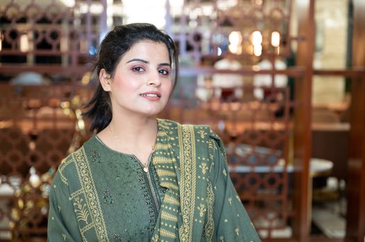 how anum uzair made history with pakista