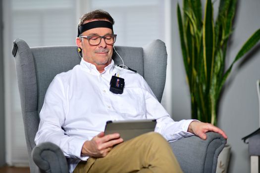 how brain waves could revolutionize phys