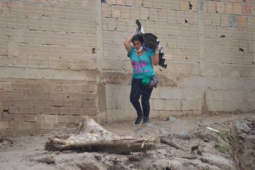 111 dead after colombia quakes leave tra