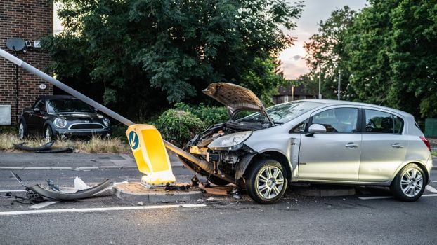 5 Reasons Why You Need a Car Accident Lawyer After a Crash